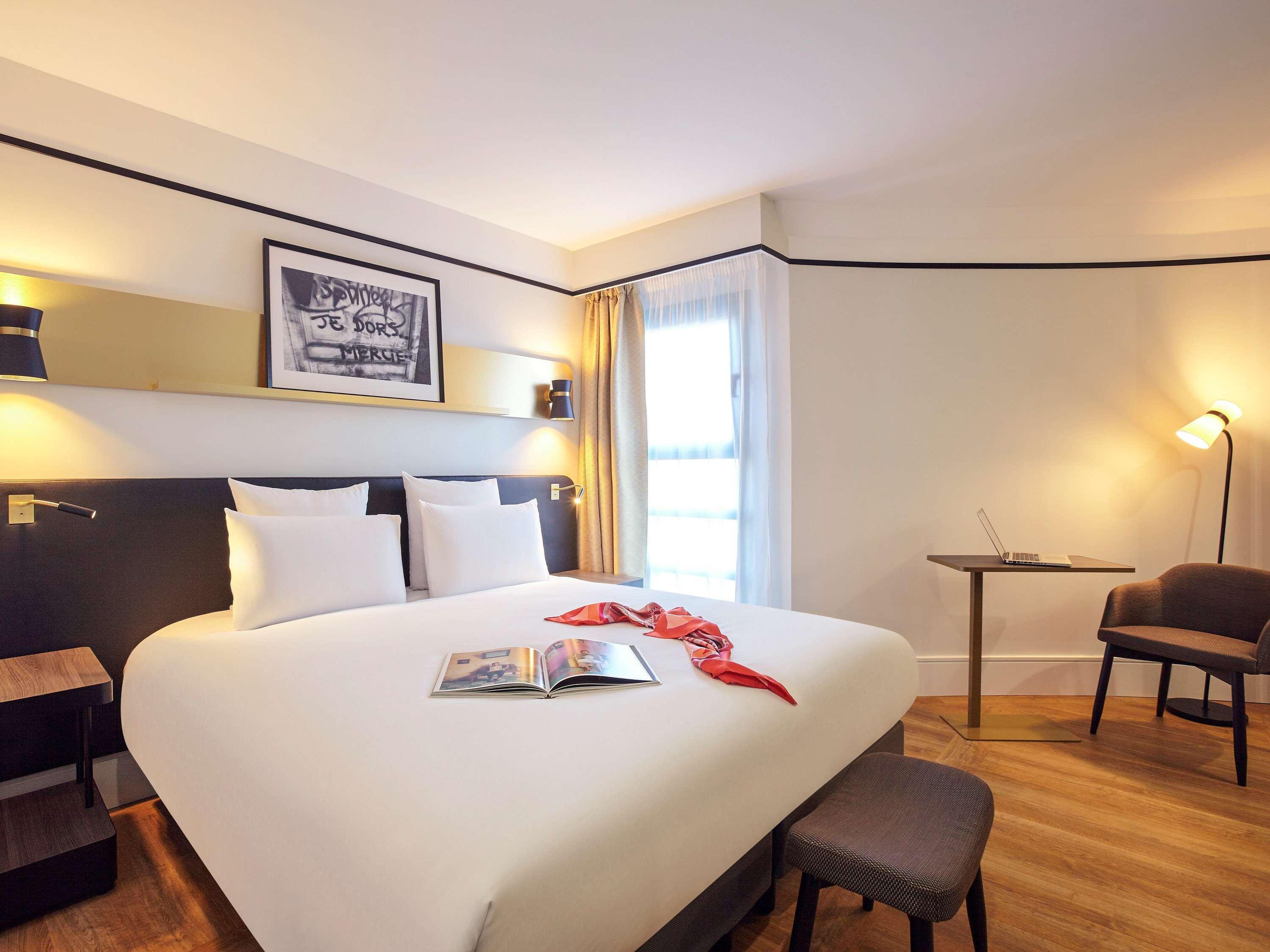 Mercure Paris Saint-Ouen Екстериор снимка