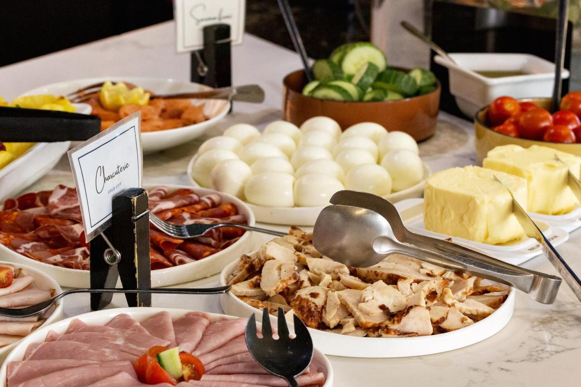 Mercure Paris Saint-Ouen Екстериор снимка
