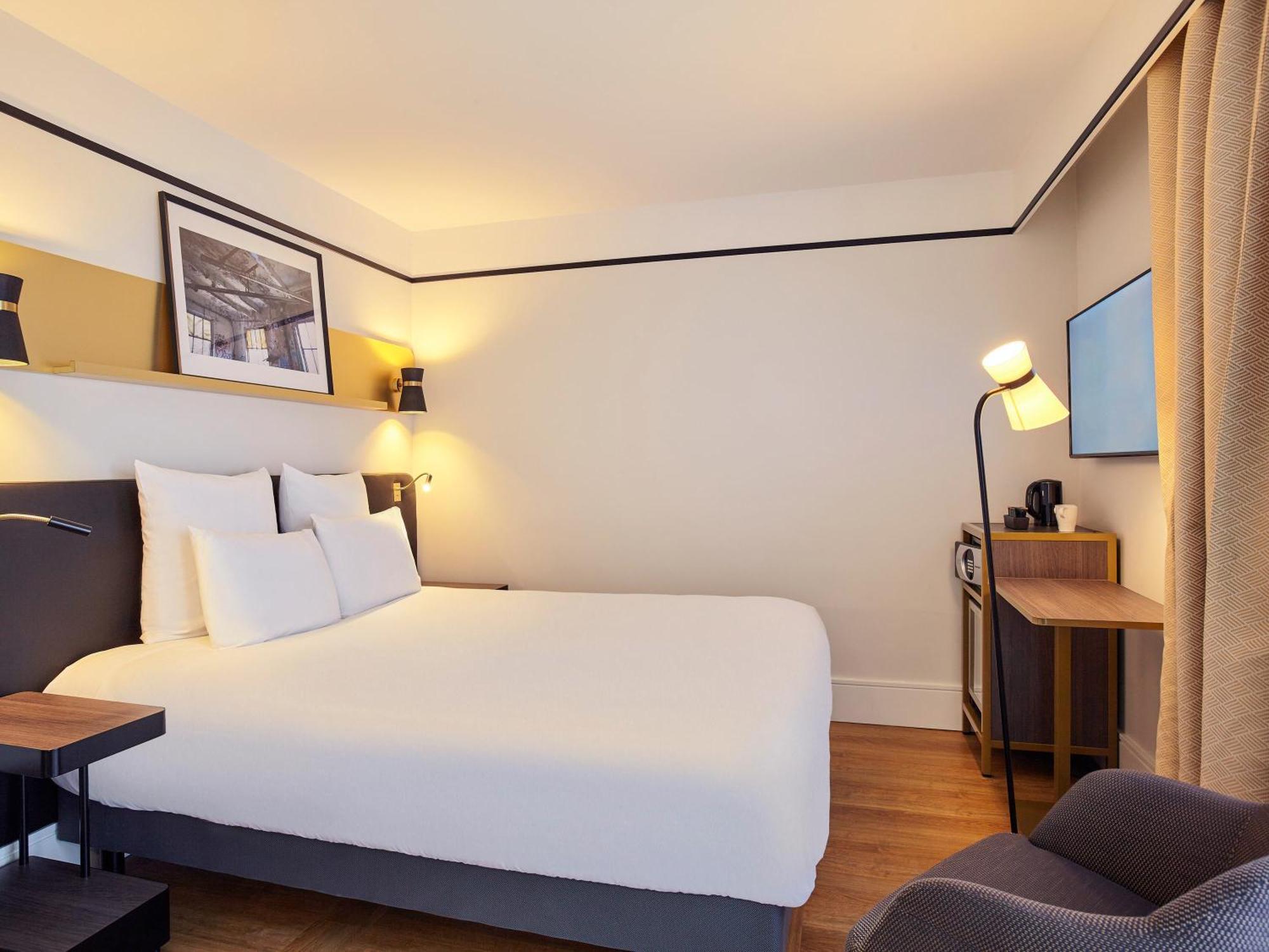 Mercure Paris Saint-Ouen Екстериор снимка